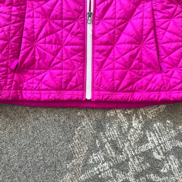Women’s The North Face Jacket. - Picture 4 of 6